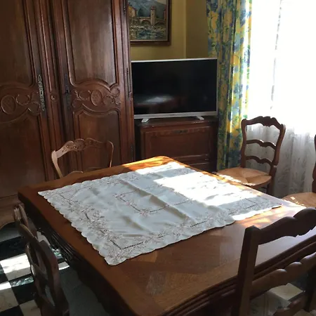 펜션 La Maison De Rejane 옹플뢰르